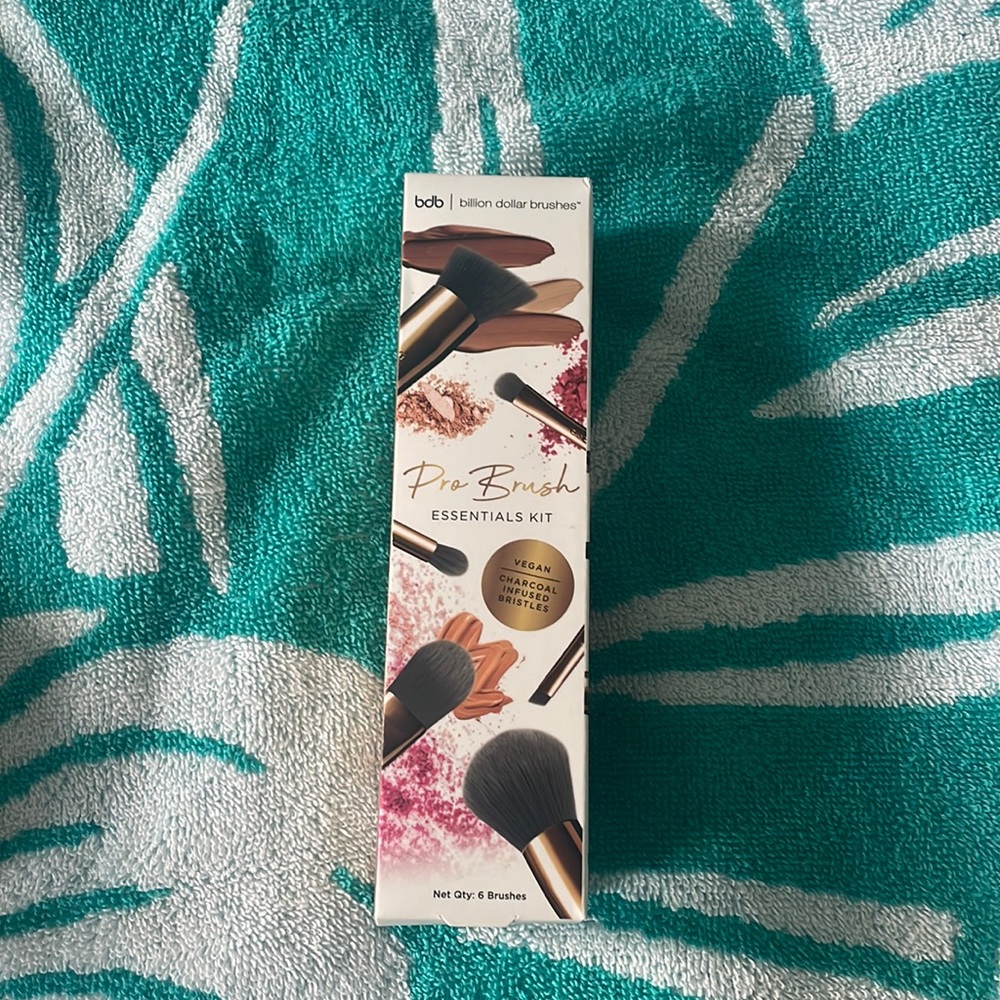 Billion dollar brows pro brush essentials kit vegan charcoal infused